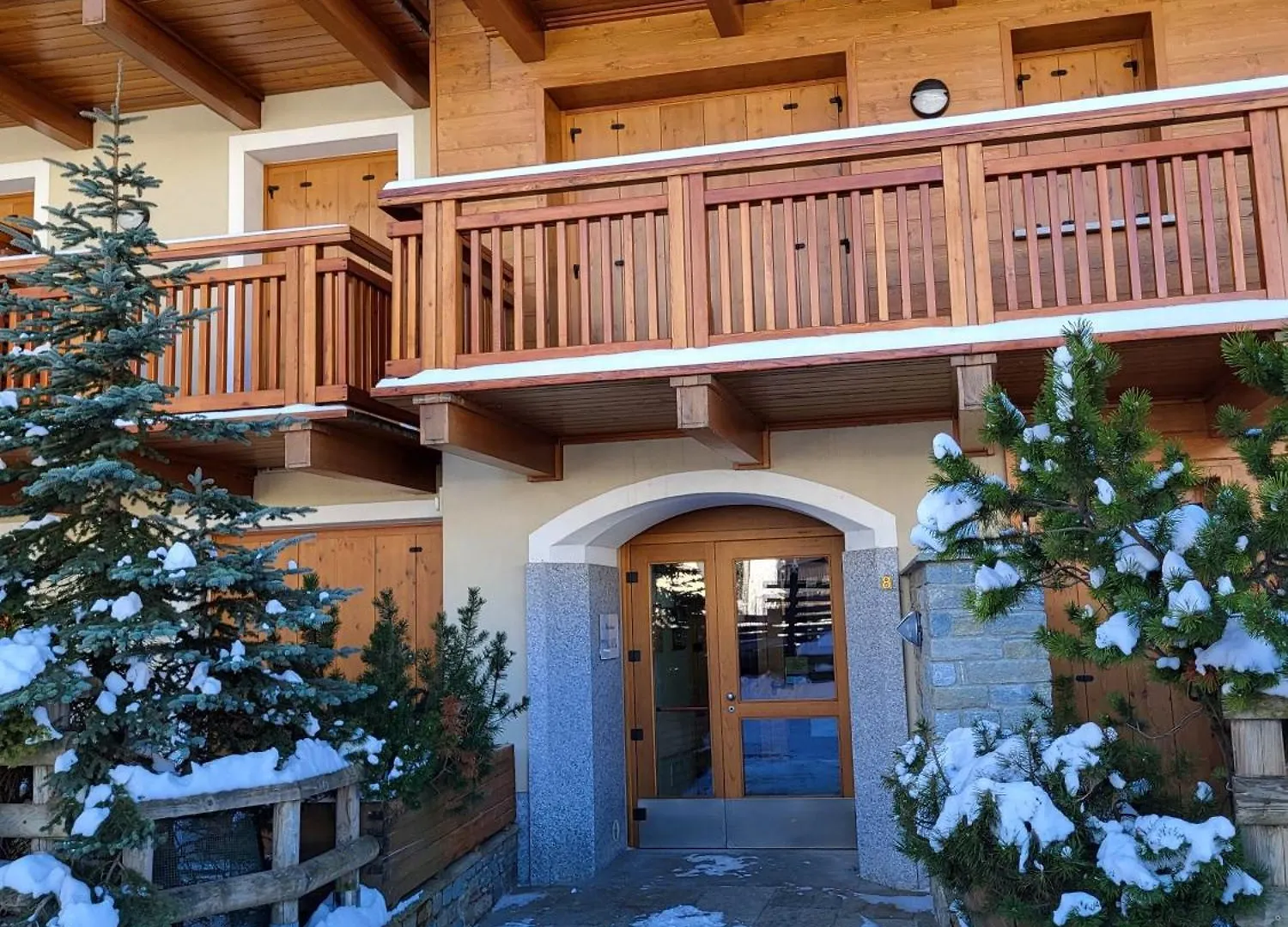 La Cascata Guest House Madesimo Italy